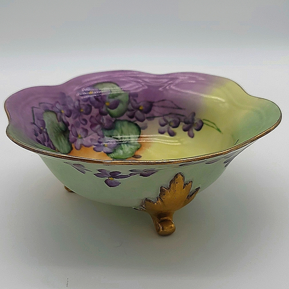 Vintage Oscar and Edgar Gutherz (OE&G) Austria Footed Bowl